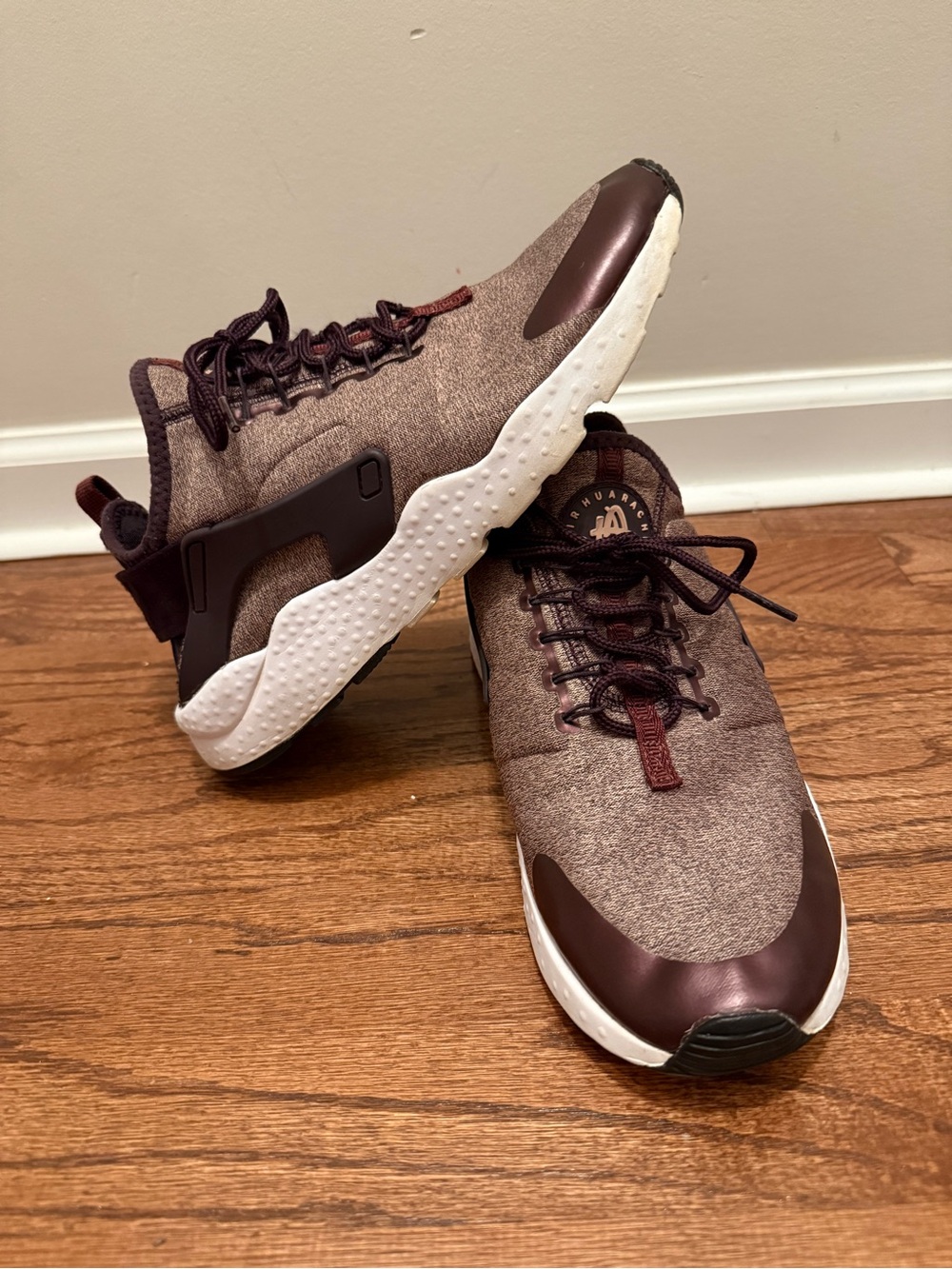 ✨ Nike Air Huarache Run Ultra - Port Wine Color - Picture 2 of 4